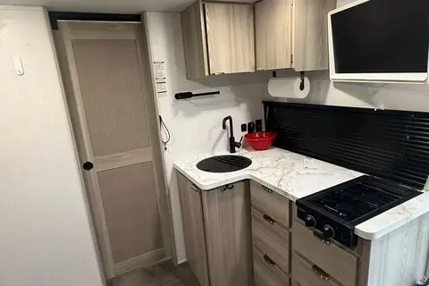 The Cozy Cabin