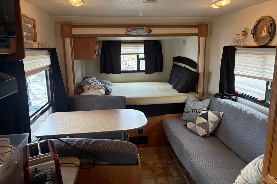 Donald Jayco Jay feather 213 exp Roulotte