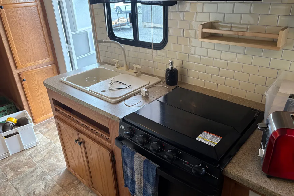 Donald Jayco Jay feather 213 exp Roulotte