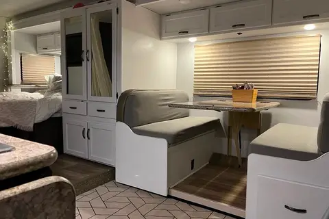 Le lumineux!