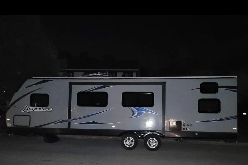 Catherine's Dutchmen Aerolite Travel Trailer