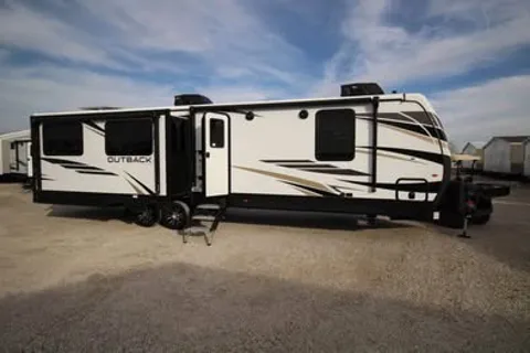 Garrett's Keystone 328RL Travel Trailer 50amp