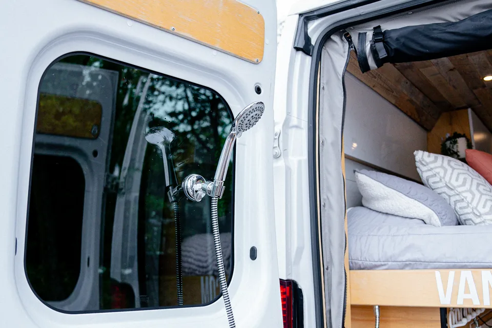Victoria - Ram Promaster 2500 Classe B