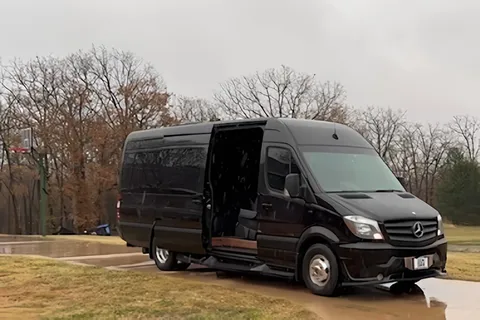 Kevin's Mercedes-Benz MidWest Class C