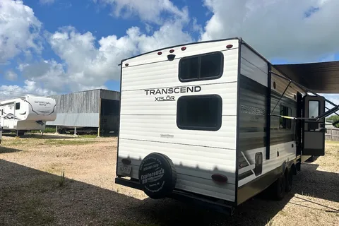 Grand Design Transcend Xplor 247BH Travel Trailer