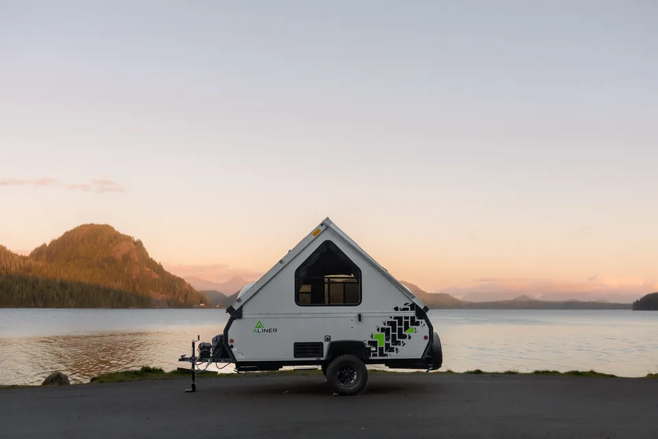 Coast Liner - 2026 Aliner Scout | Tofino/Ucluelet Delivery