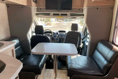 🌲 Évasion en Duo  - Confort Compact ! 🚐
