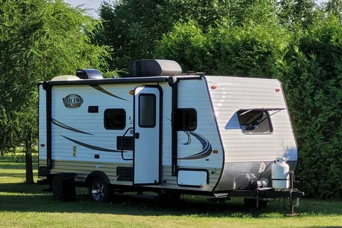 ♡ Make Memories Viking camper ♡