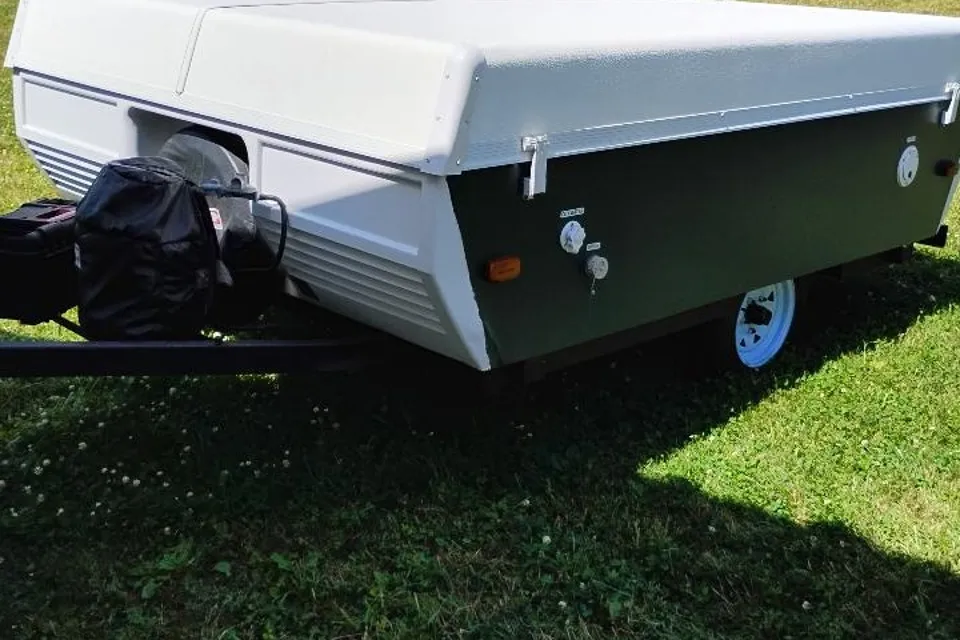 Coleman Taos Tent Trailer