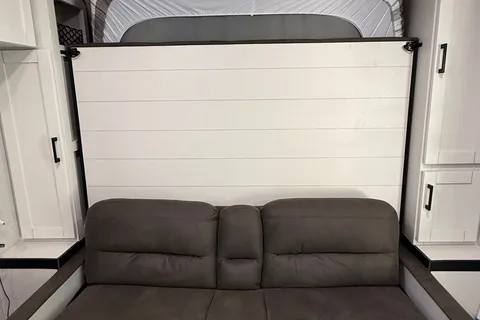 2026 Jayco Jay Flight Baja 197 MBW Travel Trailer