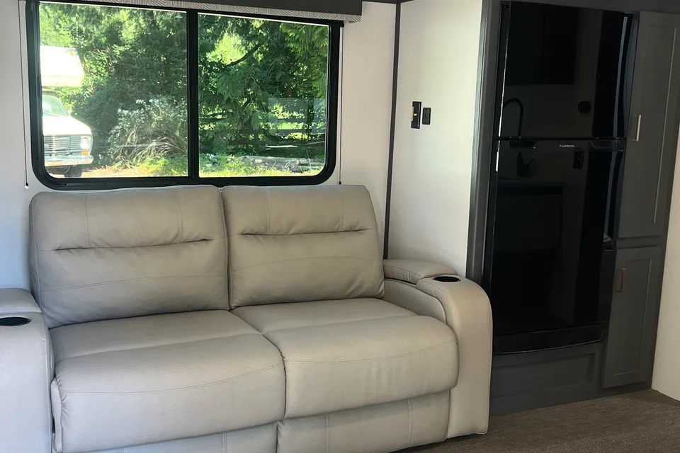 Keystone Bullet - 2530-RDWE Travel Trailer