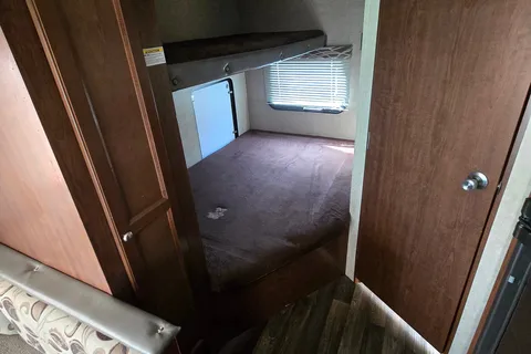 Keystone Hideout Toy hauler