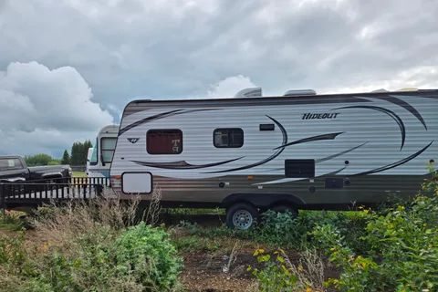 Keystone Hideout Toy hauler