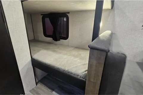 Family Adventure Camper | Bunkhouse | Easy Towing