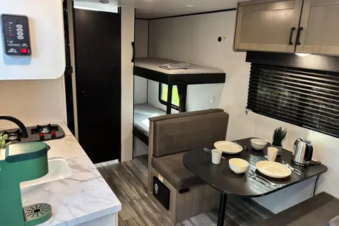 Family Adventure Camper | Bunkhouse | Easy Towing