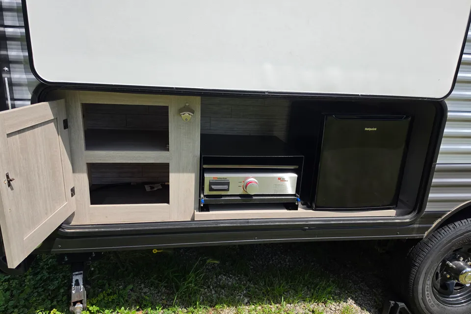 2024 Coachmen 184BHS Family Bunkhouse Travel Trailer