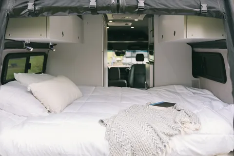 “La Explora”  LUXURY Mercedes Sprinter Campervan