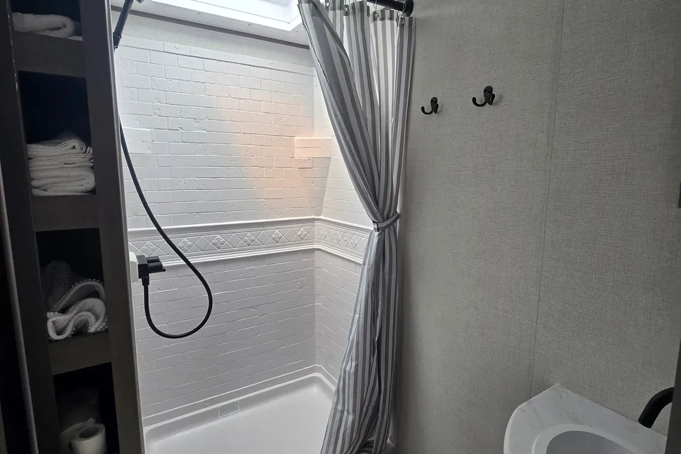 J&J Rv Rentals Grand Design