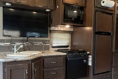 Orien's Freedom Traveler Class A