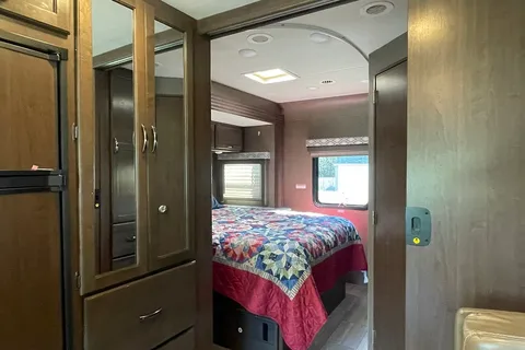 Orien's Freedom Traveler Class A