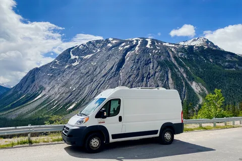 Island Dream - 4 season camper, pets welcome