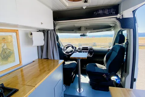 Island Dream - 4 season camper, pets welcome
