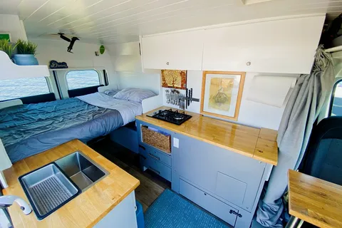 Island Dream - 4 season camper, pets welcome