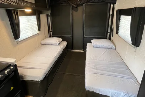 Wheelchair accesible Forest River 22 RR Toyhauler LS28