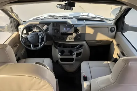 Char's Dream 2022 Winnebago