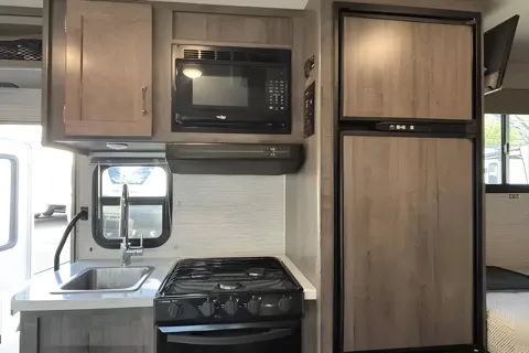 Char's Dream 2022 Winnebago