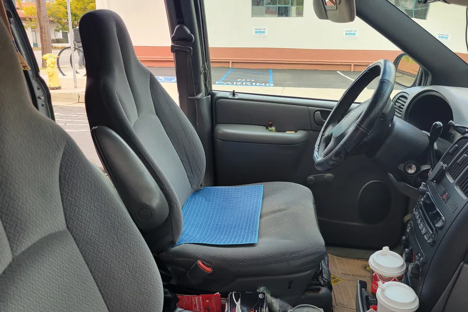 EZ MINI-CAMPER VAN