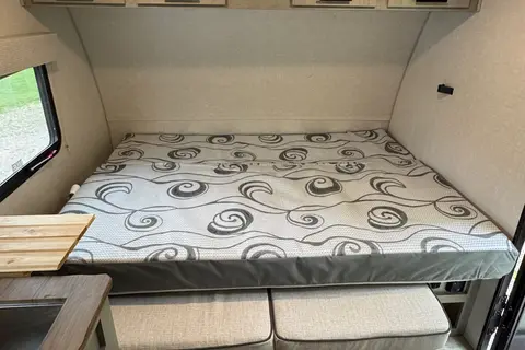 SUV Towable Ibex 19BHEO Travel Trailer sleeps 7!