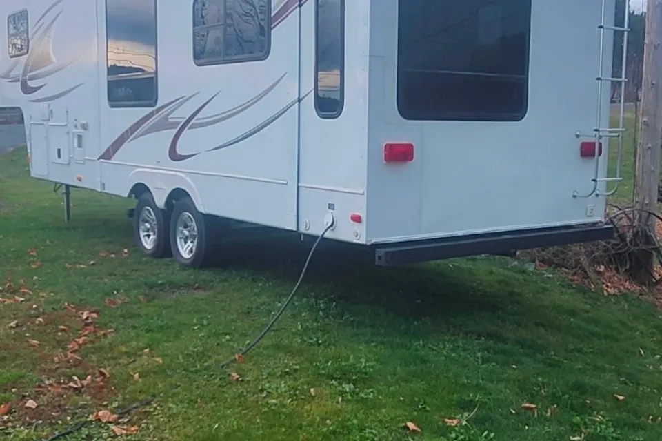 Peter's Keystone Laredo Fifth Wheel