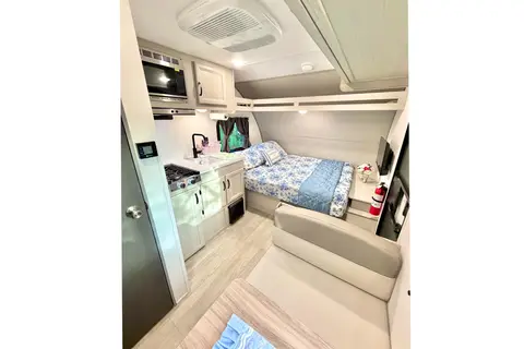 Imelda RV