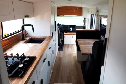 Mini Pig friendly skoolie