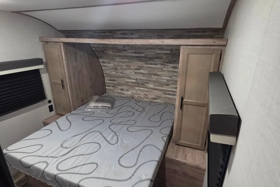 Michael's Gulf Stream 26bhg Travel Trailer