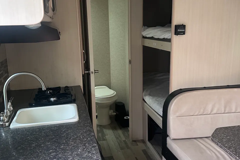 Easy Traveller