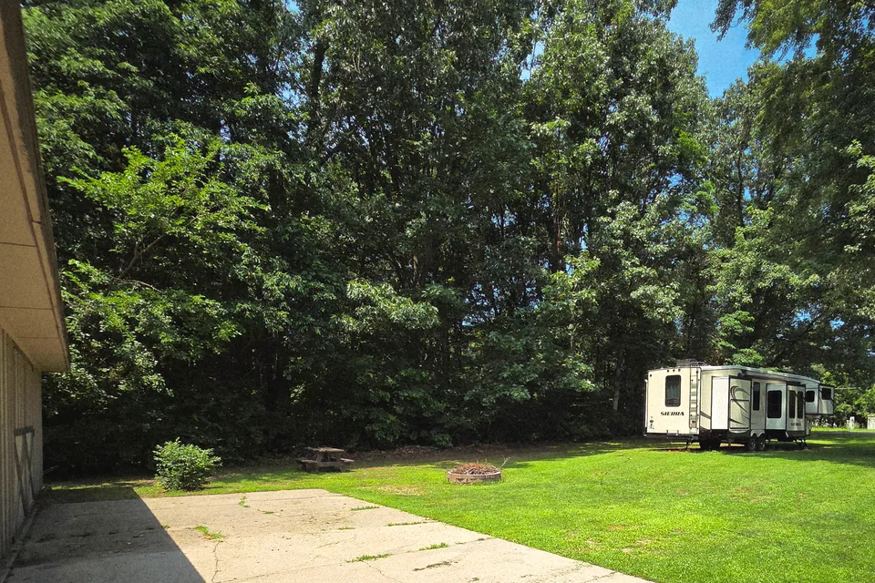 Bounds RV Cottage
