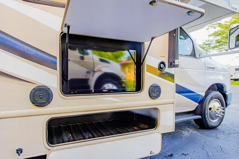 Adventure Awaiits with RVNighter Your 29ft Fully-equipped Home on Wheels