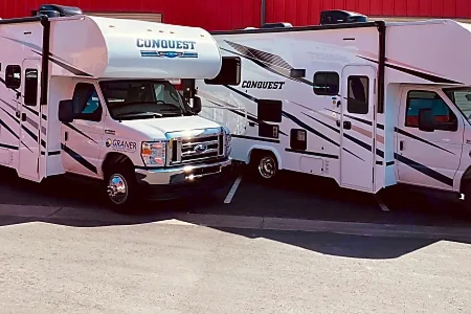 2022 Gulf Stream Conquest Class C 24ft. - FREE PRIVATE SHUTTLE - Ellie -