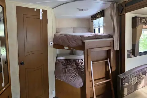 Richard's 2019 Keystone Springdale -Room for the whole gang!