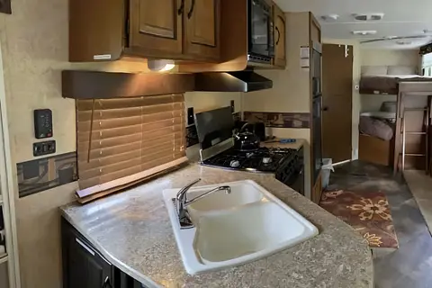 Richard's 2019 Keystone Springdale -Room for the whole gang!