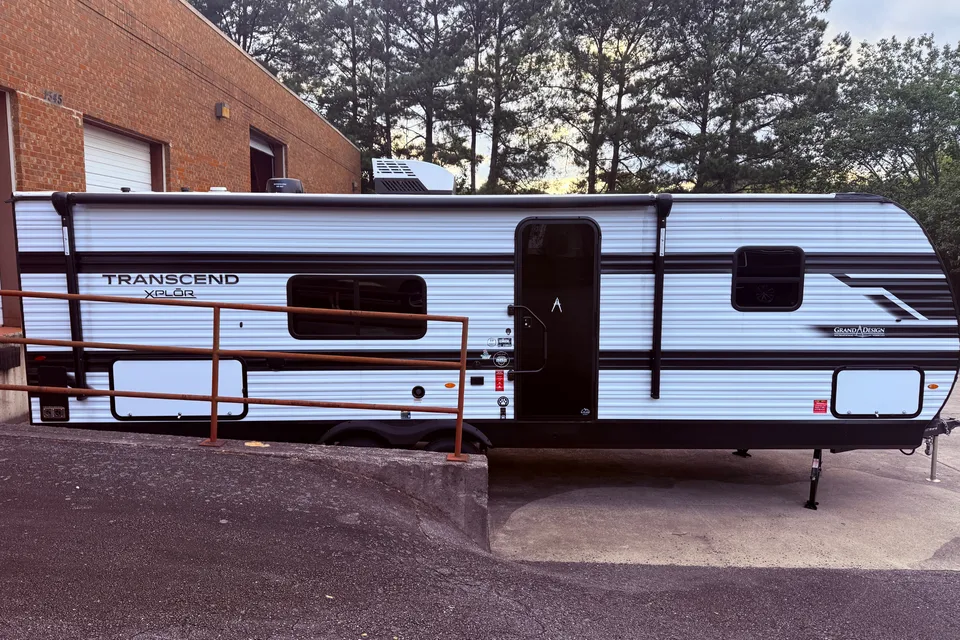 Grand Design Transcend Xplor 26BHX Travel Trailer