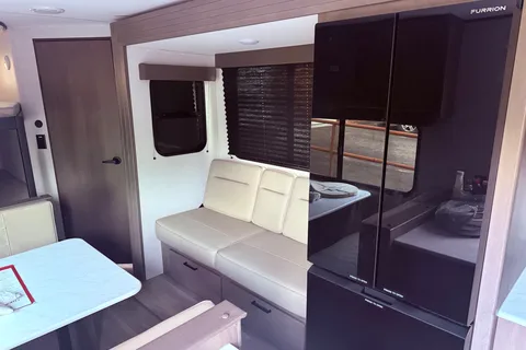 Grand Design Transcend Xplor 26BHX Travel Trailer