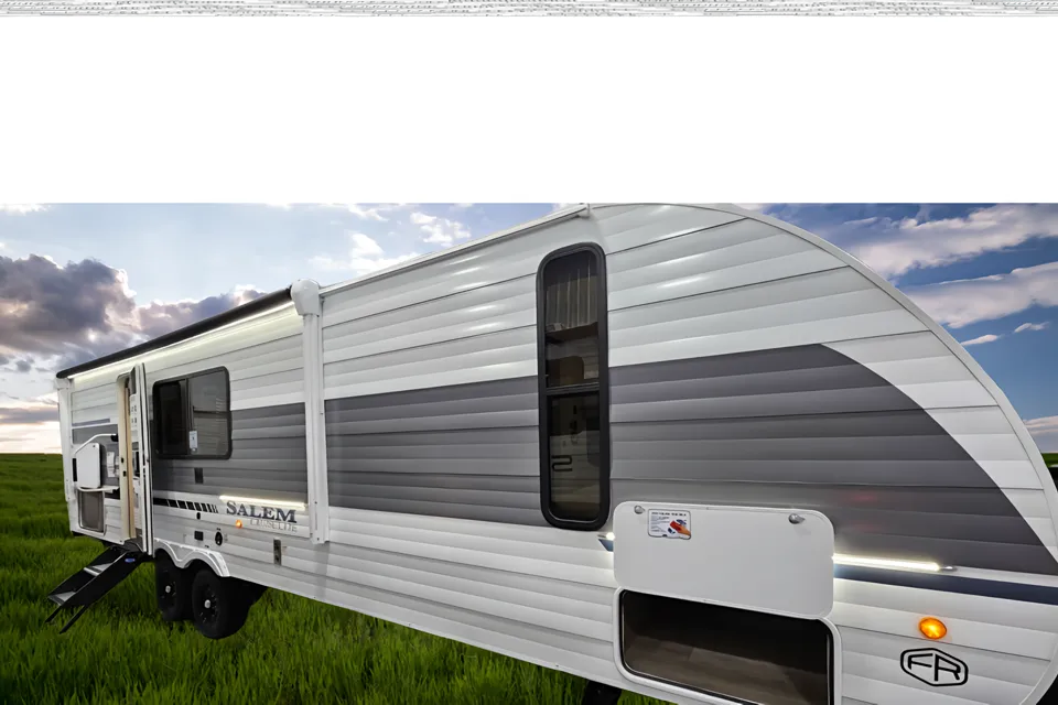 Salem 26 ICE (ICE1). 33 ft, 7785 lb Travel trailer Sleeps 8