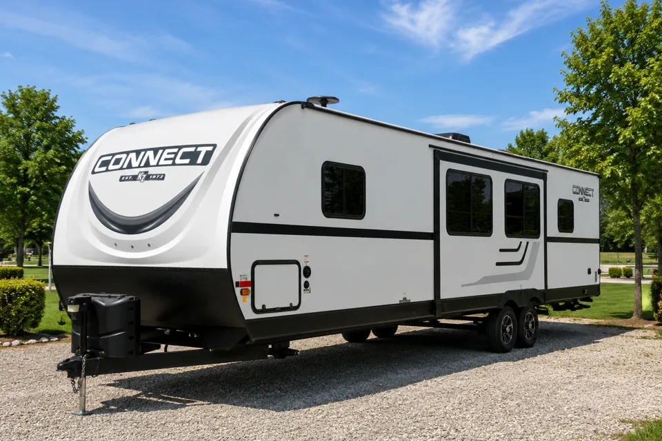 Adventure-Ready KZ Connect C332BHK | Starlink WiFi | Sleeps 7-10