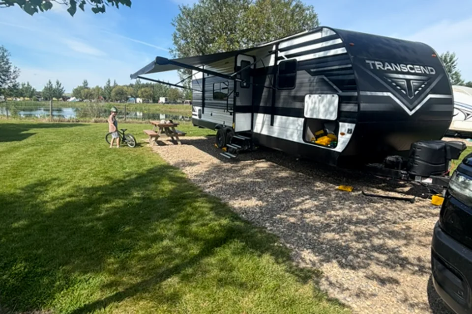 2022 Grand Design Transcend No Slide Outs, Very Easy to Use
