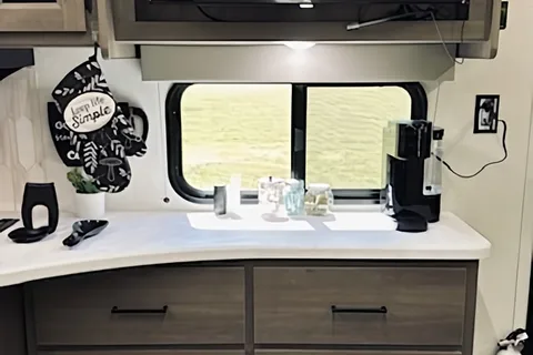 BRAND NEW JUST FOR YOU! 2025 Grand Design Transcend Sleeps 8