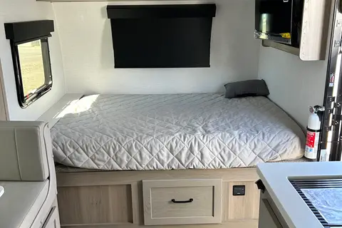Cam’s off grid Geo Pro rental