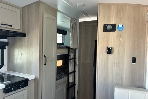 Cam’s off grid Geo Pro rental